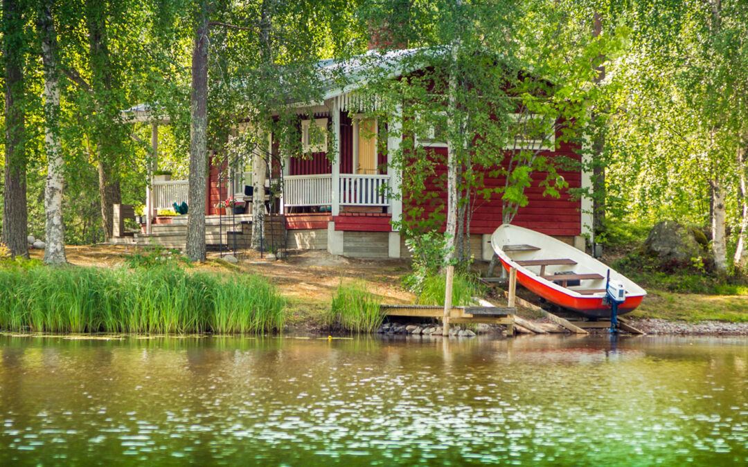 What You Need To Know About Cottage & Second Home Financing